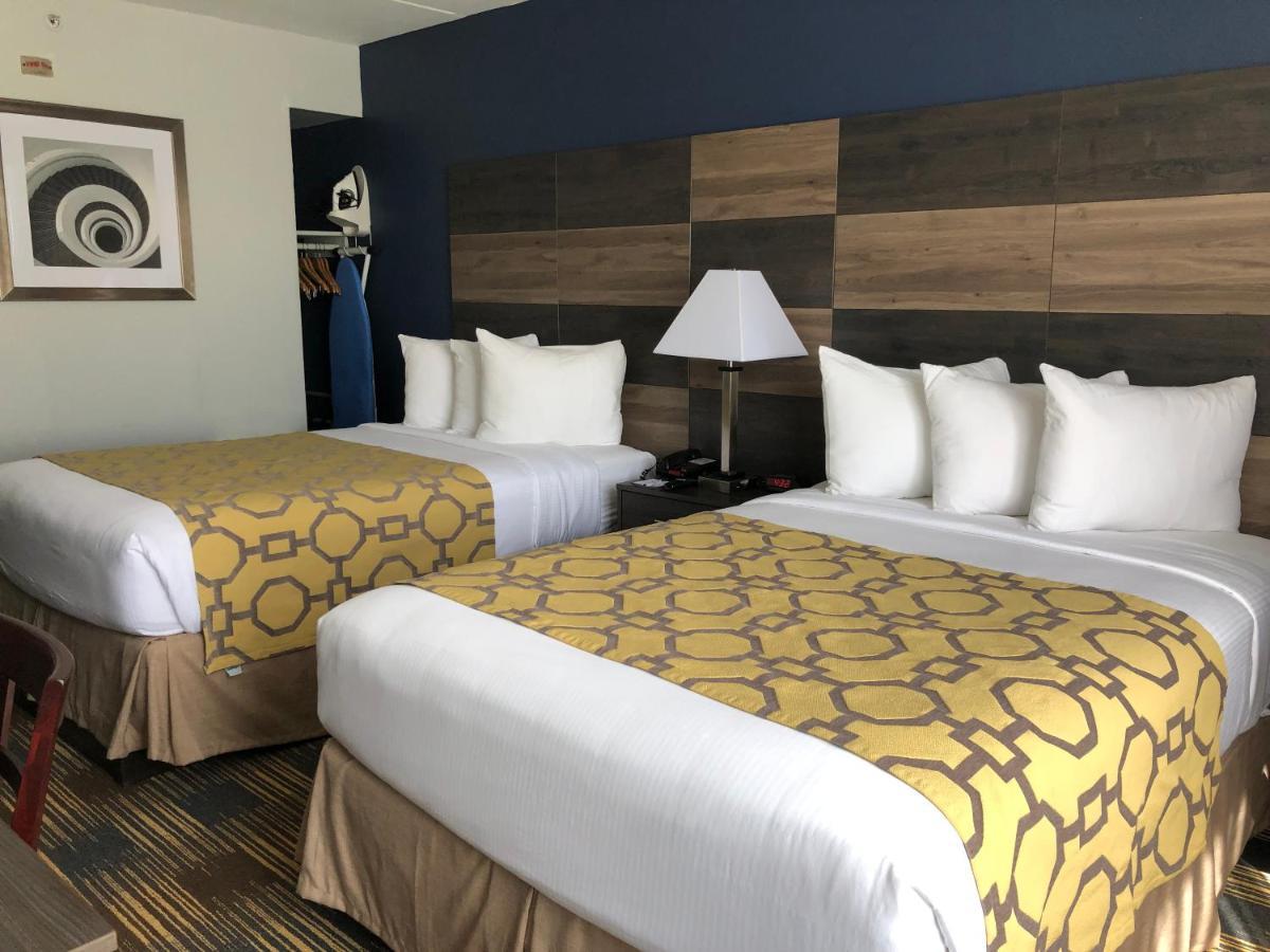 Hotel Baymont By Wyndham - Chicago - Addison - O'Hare Zewnętrze zdjęcie